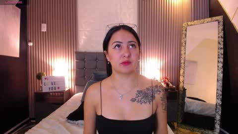 Isa online show from 12-09-24, 01:34