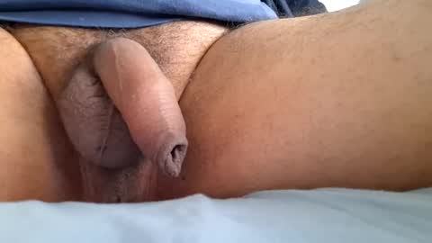 Snapshot of ikbenzo chatting on 12-14-25, 10:53 ikbenzo online show from 12-14-25, 10:53