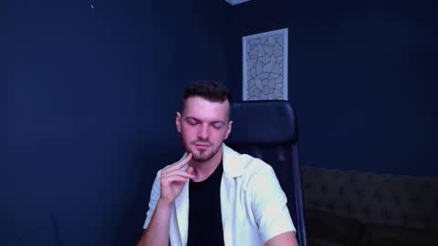 IkerGale online show from 10-25-25, 10:23