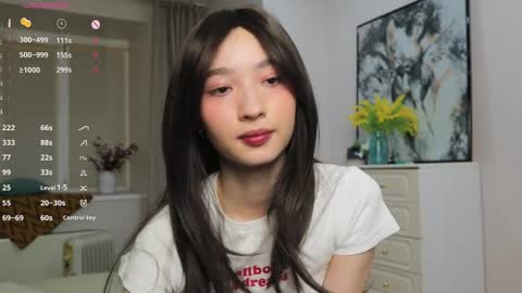 Snapshot of ikuyo_ chatting on 04-03-26, 04:27 Im Miki online show from 04-03-26, 04:27