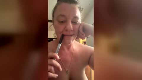 ilanamumma online show from 06-04-26, 02:50