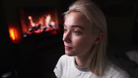 ileanacampbel online show from 12-17-24, 07:50