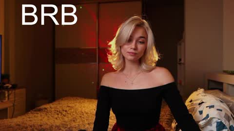 ileanacampbel online show from 01-14-25, 04:47