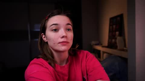 ileanacampbel online show from 12-18-25, 05:02