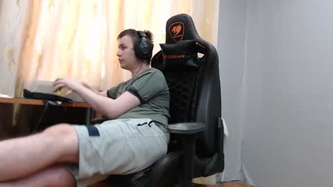 lord online show from 12-21-25, 09:16