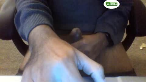 ilikecookies83 online show from 11-25-25, 05:07