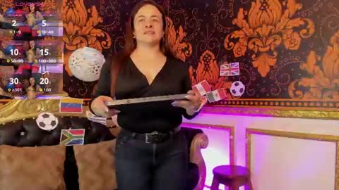 LILY online show from 06-17-26, 11:45