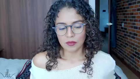 Kloe online show from 12-02-24, 06:43