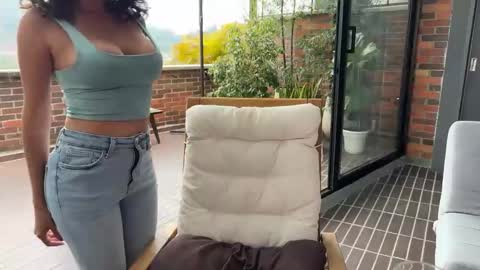 Kloe online show from 02-13-25, 09:06