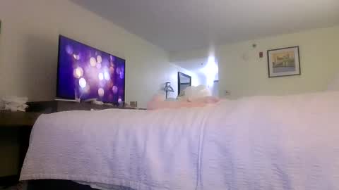 illuminatiheadspace1 online show from 09-14-25, 07:13