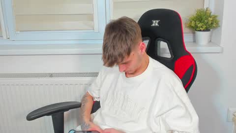 D-Illusion online show from 12-12-24, 07:26