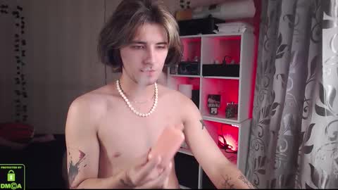 ilon online show from 09-10-25, 10:21