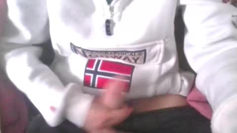 yunstud online show from 11-16-25, 07:58