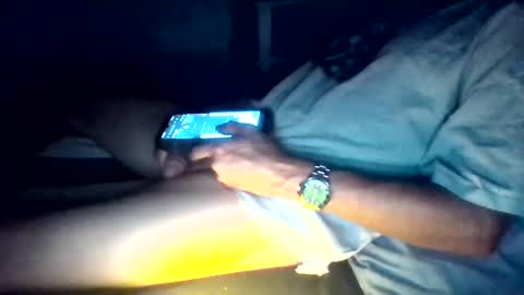 iloveitall86 online show from 02-19-25, 12:00