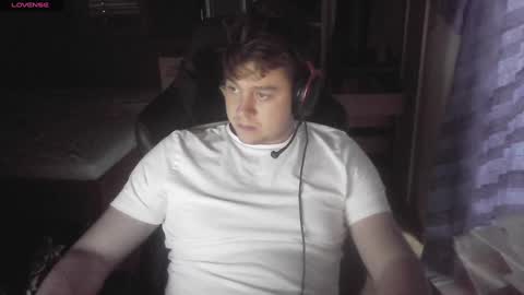 Snapshot of iloveyoutoo2000 chatting on 01-01-25, 03:14 iloveyoutoo2000 online show from 01-01-25, 03:14