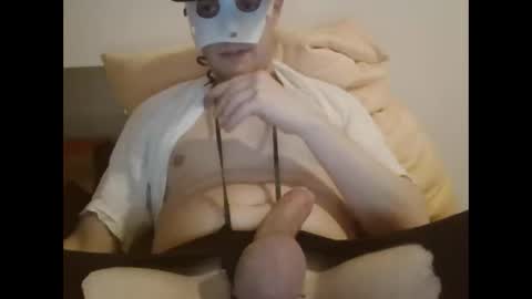 iluvhottenns online show from 01-05-25, 05:41