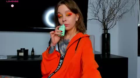 Li online show from 06-11-26, 02:48