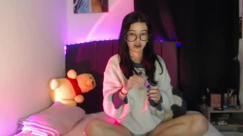 Ily Bea online show from 04-21-26, 05:03