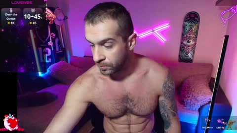 Snapshot of ilyafriend chatting on 12-23-24, 07:17 Ilya online show from 12-23-24, 07:17