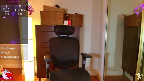 Snapshot of ilyafriend chatting on 01-26-25, 07:53 Ilya online show from 01-26-25, 07:53