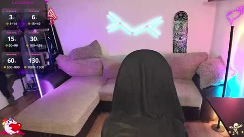 Snapshot of ilyafriend chatting on 10-02-25, 05:42 Ilya online show from 10-02-25, 05:42