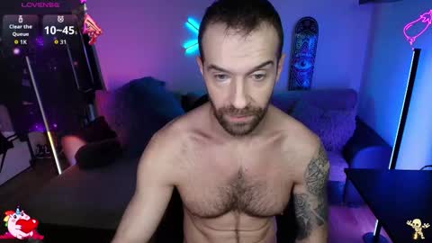 Snapshot of ilyafriend chatting on 11-25-25, 07:58 Ilya online show from 11-25-25, 07:58