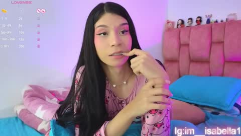 Snapshot of im__isabella chatting on 12-24-24, 04:44 Isa Vasquez online show from 12-24-24, 04:44