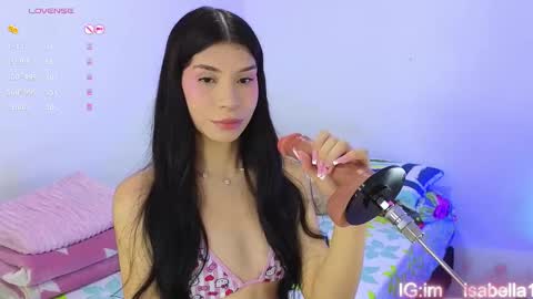 Snapshot of im__isabella chatting on 10-13-25, 11:16 Isa Vasquez online show from 10-13-25, 11:16