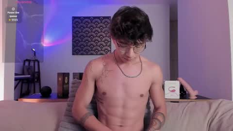 IM  THOMAS online show from 12-21-25, 02:19