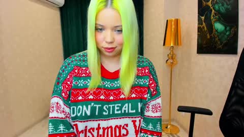 Snapshot of im__youre_sunshine chatting on 02-06-25, 12:11 Roxy online show from 02-06-25, 12:11