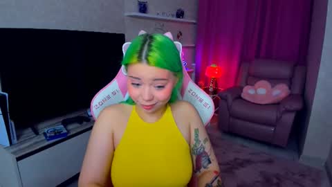 Snapshot of im__youre_sunshine chatting on 09-15-25, 07:14 Roxy online show from 09-15-25, 07:14