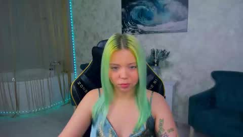 Snapshot of im__youre_sunshine chatting on 10-05-25, 07:23 Roxy online show from 10-05-25, 07:23