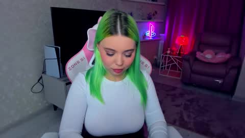 Snapshot of im__youre_sunshine chatting on 10-22-25, 05:34 Roxy online show from 10-22-25, 05:34