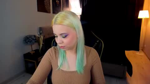 Snapshot of im__youre_sunshine chatting on 11-23-25, 06:19 Roxy online show from 11-23-25, 06:19