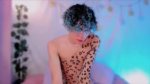 Snapshot of im_alejo chatting on 10-04-25, 01:58 Alejo independent model online show from 10-04-25, 01:58