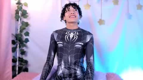 Alejo independent model   online show from 04-18-26, 02:59