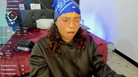 Snapshot of im_angels7 chatting on 02-25-25, 06:58 Angela online show from 02-25-25, 06:58