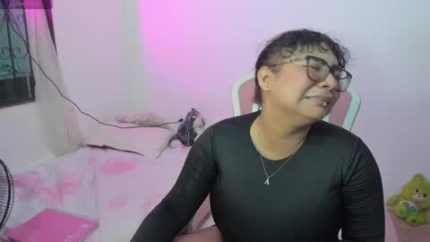 Snapshot of im_angels7 chatting on 09-26-25, 02:04 Angela online show from 09-26-25, 02:04