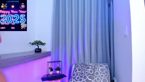  LUCY online show from 01-18-25, 05:26