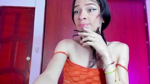 im_brittany_333 online show from 04-26-26, 05:49