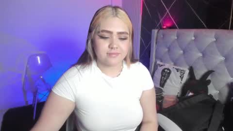 im_bunny__ online show from 11-29-25, 11:13