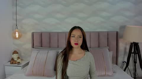 Caro   online show from 12-15-25, 04:17