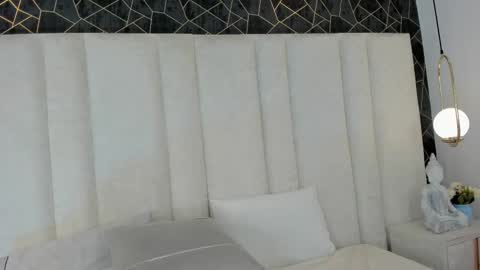 DAHLIA online show from 11-09-25, 04:49