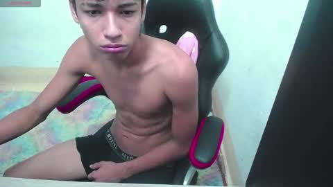 im_david01 online show from 10-25-25, 01:40