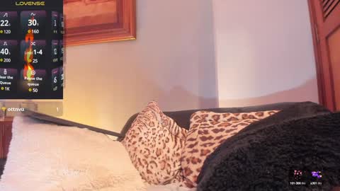 im_dominike online show from 01-19-25, 09:13