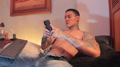 im_dominike online show from 02-13-25, 11:15