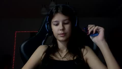 im evelyn online show from 11-10-25, 05:23