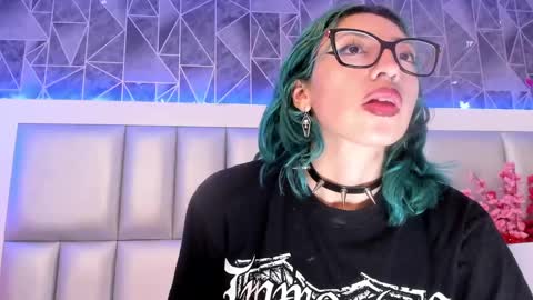 Snapshot of im_gaia chatting on 02-28-25, 07:35 Im Gaia online show from 02-28-25, 07:35