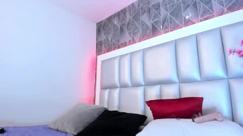 Snapshot of im_gaia chatting on 03-03-25, 07:28 Im Gaia online show from 03-03-25, 07:28