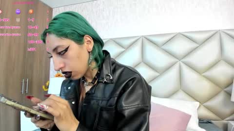 Snapshot of im_gaia chatting on 10-06-25, 12:24 Im Gaia online show from 10-06-25, 12:24